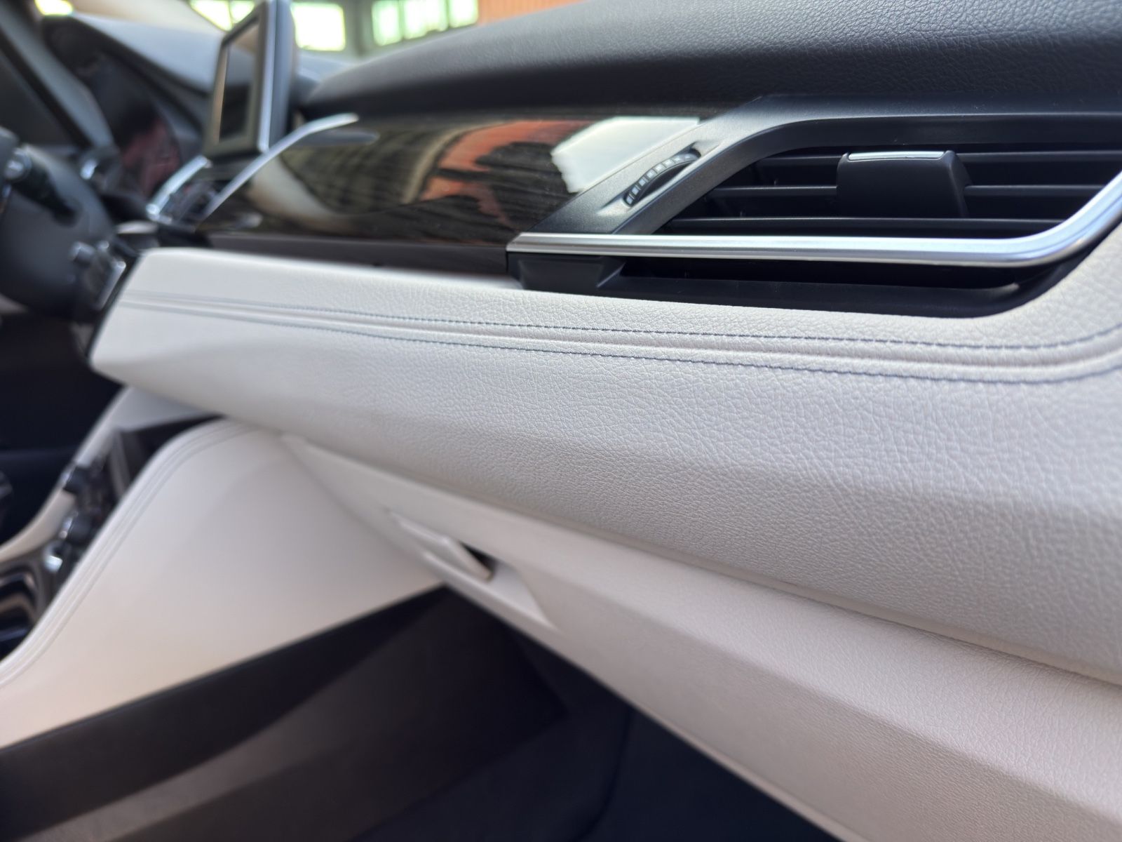 Fahrzeugabbildung BMW 225 Active Tourer*Luxury-Line*Navi*Kamera*