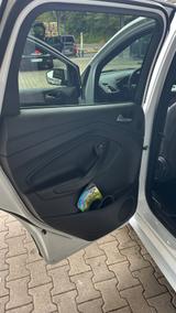 Ford Kuga *ST-Line*Klima*Leder*Bi-Xenon* - Ford Kuga von privat
