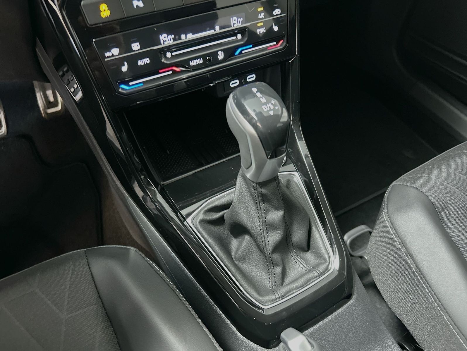Volkswagen T-Cross - Bild 19