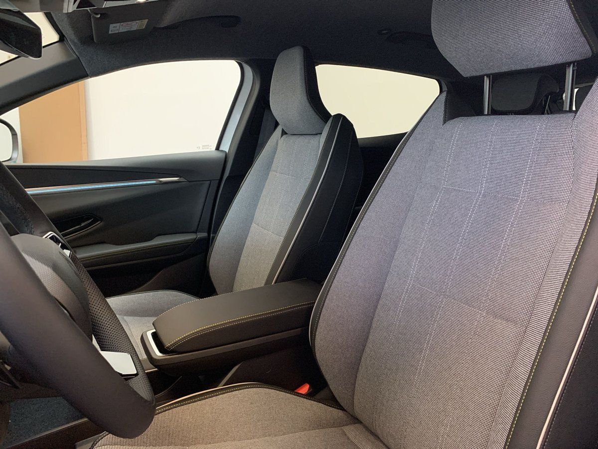 Renault Megane E-TECH - Bild 9