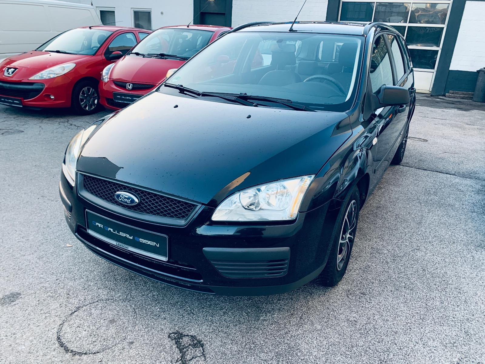 Ford Focus 2005 — photo 9