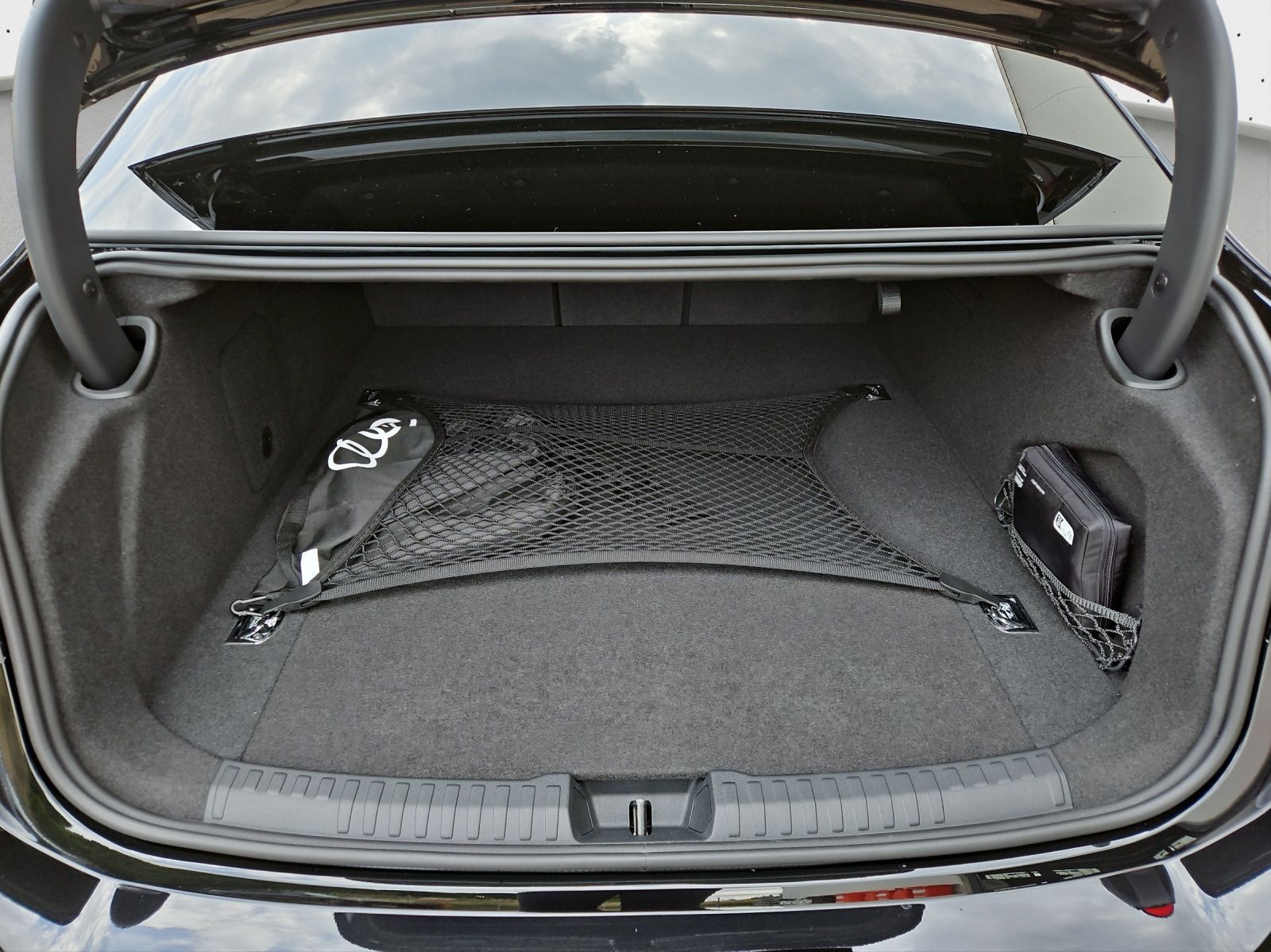 Audi A6 - Bild 12