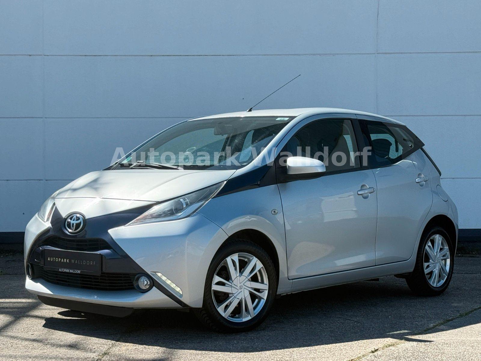 Toyota Aygo 1.0 X-Play Touch*KAMERA*KLIMA*KUPPLUNG-NEU!