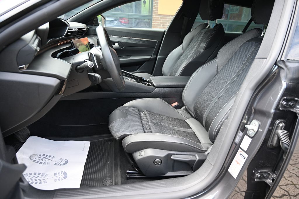PEUGEOT 508 SW Hybrid 225 LEDER NAVI AHK LED Cam CarPlay PEUGEOT 508 SW Hybrid 225 LEDER NAVI AHK LED Cam CarPlay
