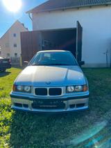 BMW E36 318i - BMW 318 aus 1992: 318i E36
