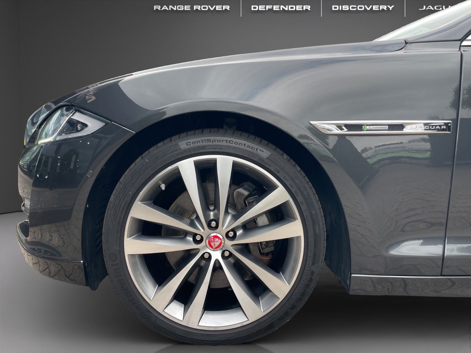 Fahrzeugabbildung Jaguar XJ R-Sport 3.0 V6 Kompressor AWD