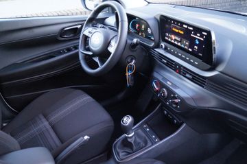 Hyundai i20 1.0T-GDI NAVI-KLIMA-KAMERA-SHZG-TEMPOMAT-ALU