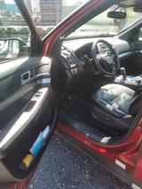 Ford Explorer - Ford Explorer: Geländewagen