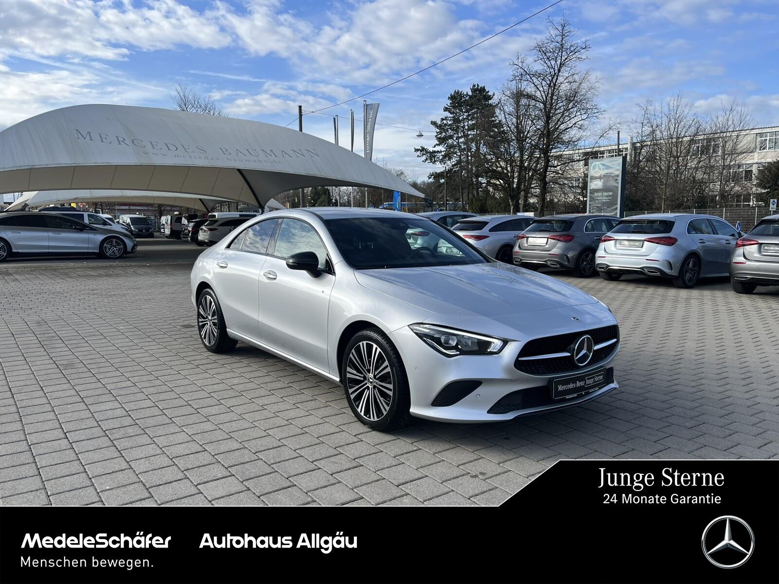 Mercedes-Benz CLA 180 Progressive Night 18" Ambiente Kamera