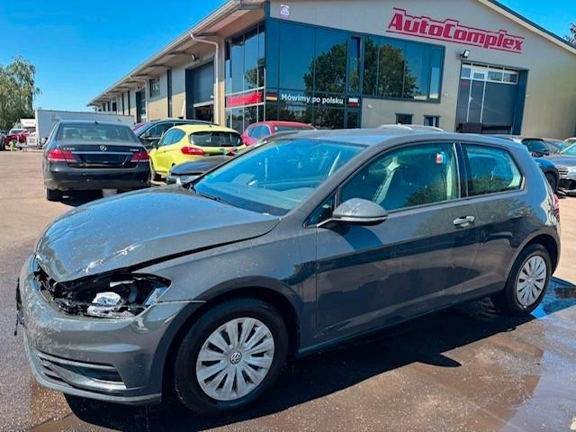 Volkswagen Golf VII Lim. Trendline BMT/Start-Stopp