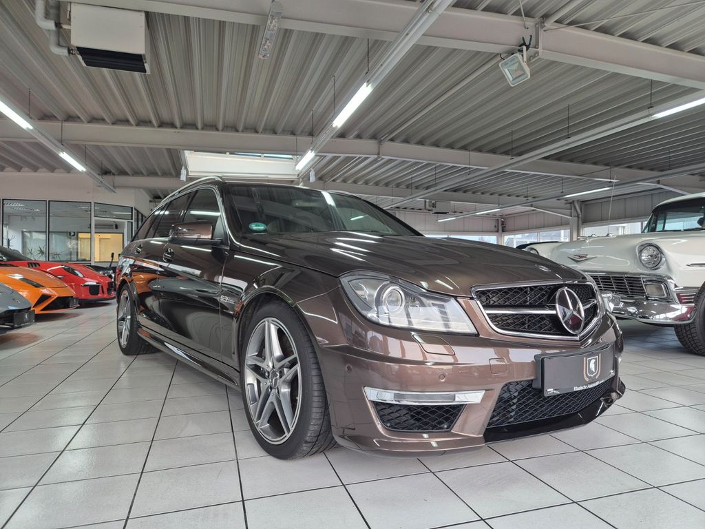 Mercedes-Benz C 63 AMG