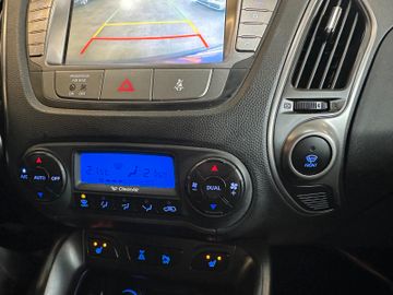 Hyundai ix35 Style AWD *Klima*SHZ*Kamera*AHK*Navi*EURO5*