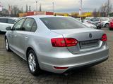 Volkswagen Jetta VI Life - gebrauchte VW Jetta aus dem Jahr 2014