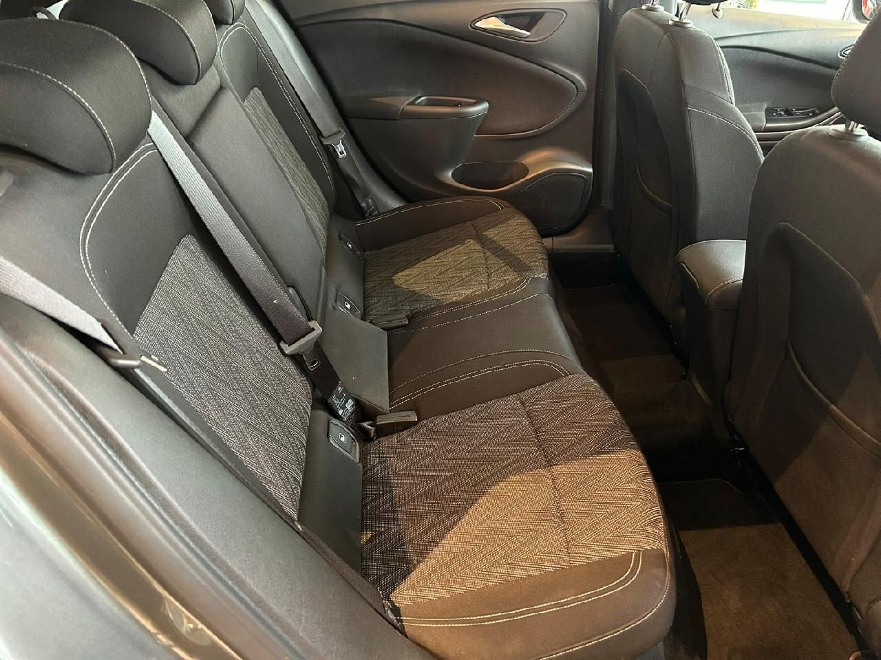 Fahrzeugabbildung Opel Astra K Sports Tourer Opel 2020 Start/Stop