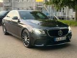 Mercedes-Benz E Klasse W213  - Mercedes-Benz 220 in Essen