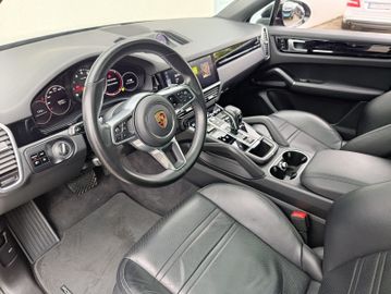 Porsche Cayenne - 11