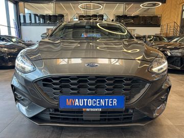 MYAUTOCENTER – Gebraucht- und Jahreswagen mit Werkstattservice in Pfaffenhofen Ford Focus *KEYLES*HEAD-UP*LKHZ*2-ZONEN*ACC*VOLL*