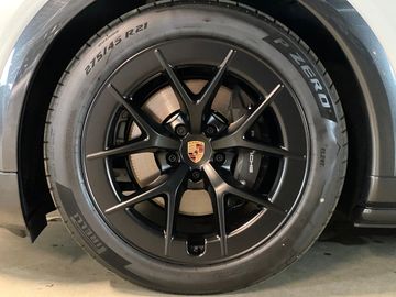 Porsche Cayenne - 9