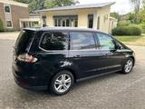 Ford Galaxy Titanium 2.0 EcoBlue 150PS AUTOMATIK - Ford Galaxy in Düsseldorf