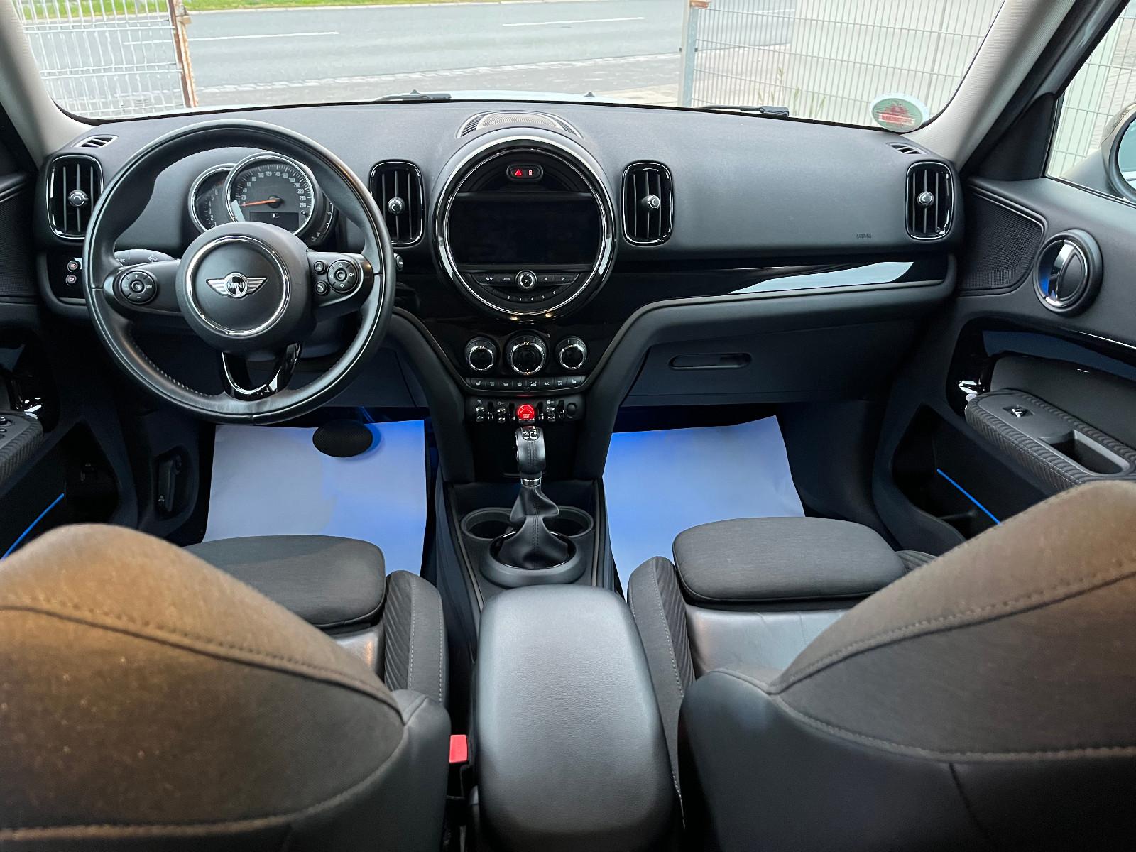 MINI COUNTRYMAN S Cooper,LED,Navi,Auto,Alu,Keyless g
