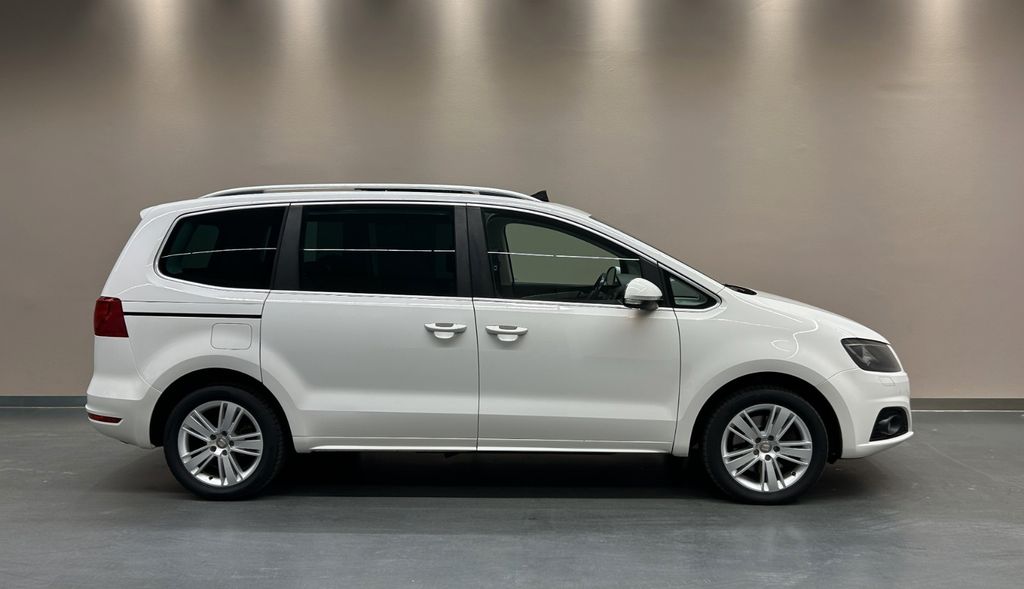SEAT Alhambra 2.0 TDI Style *7 SITZER*PANO*AHK*NAVI*
