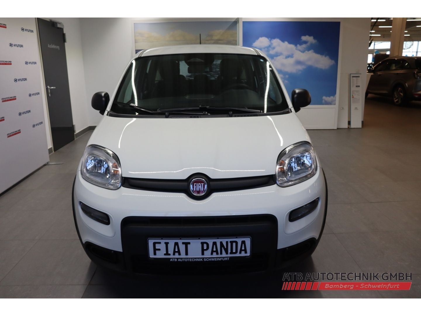 Fahrzeugabbildung Fiat Panda Hybrid 1,0 GSE 51kW (70 PS) City-Paket DAB