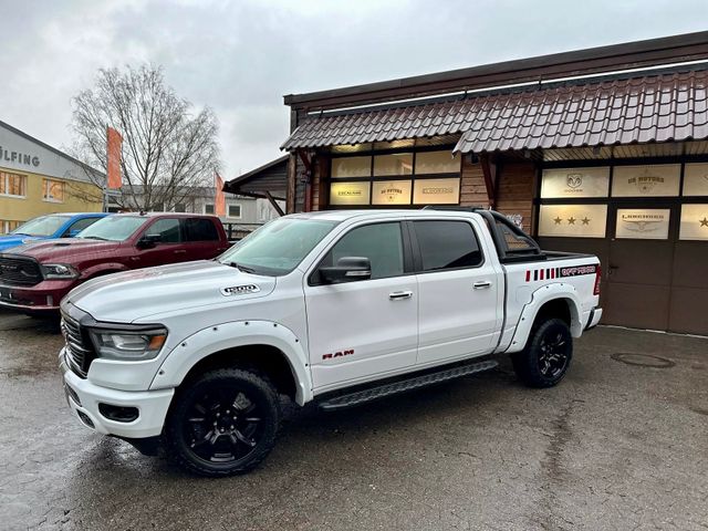 Dodge 5.7 V8*LED*AHK*LIFT*NAVI*OFF-ROAD*BÜGEL*GARANTIE