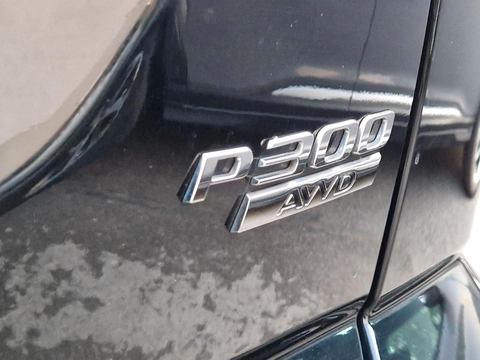 Jaguar E-Pace P300 R-Dynamic SE AWD +PANO+MERIDIAN+
