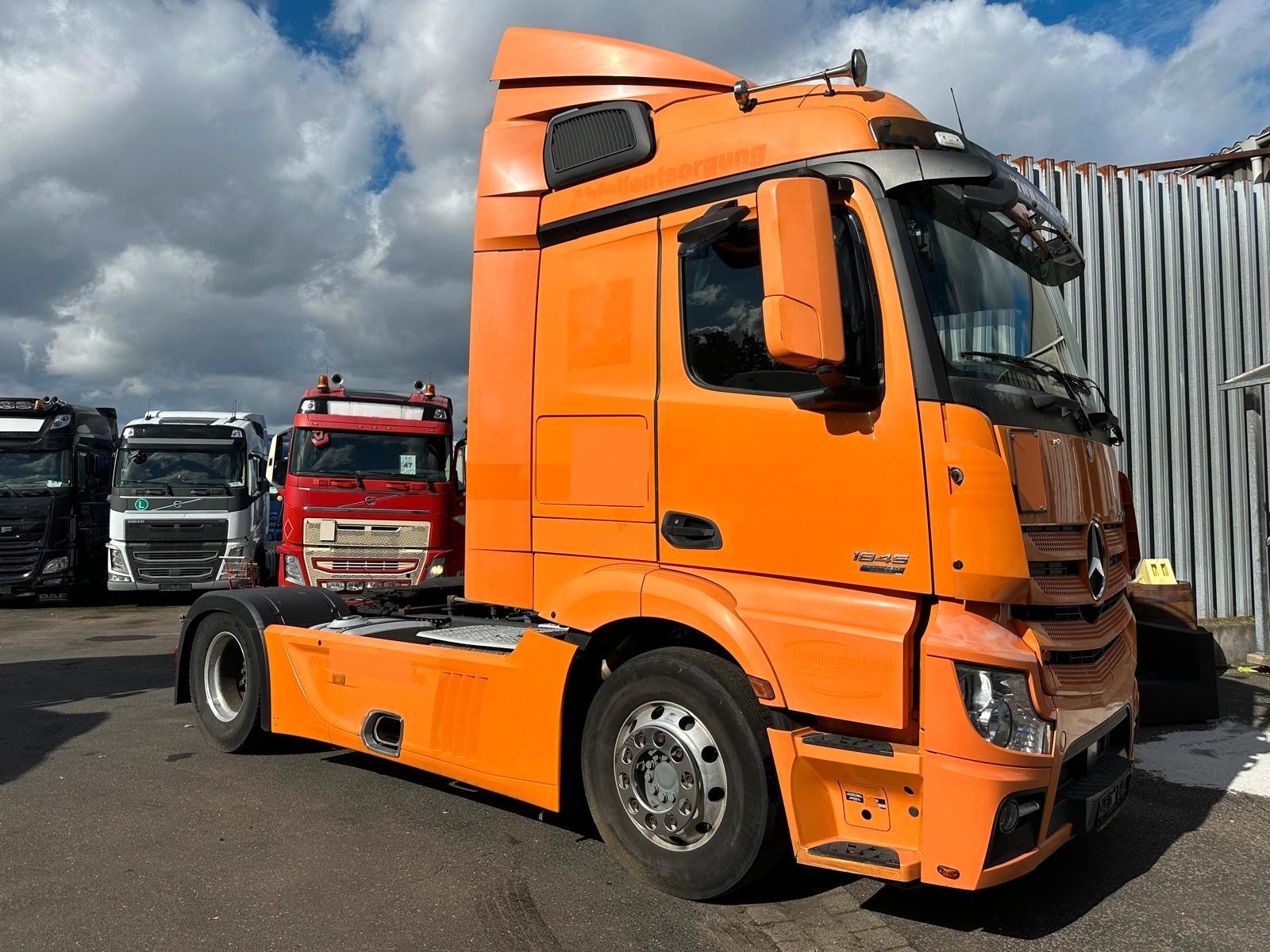 Mercedes-Benz Actros 1845 Nebenantrieb Schubbodenhydraulik ACC