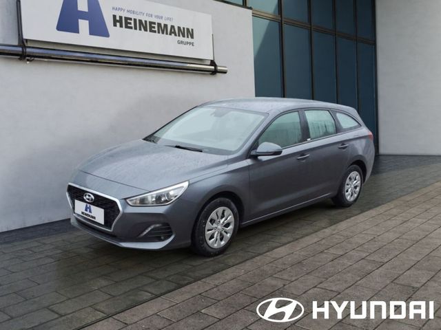 Hyundai i30 Kombi 1.4 Select Klima Allwetterreifen AHK