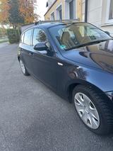BMW 118i - - BMW 118 aus 2005: 118i