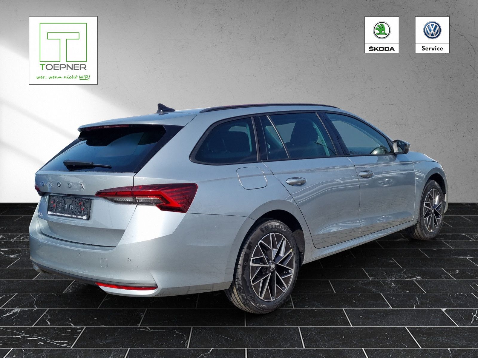 Fahrzeugabbildung SKODA Octavia Combi 1.5 TSI mHEV Balance AHK Li/Si+