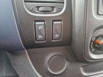 Opel Vivaro - 6
