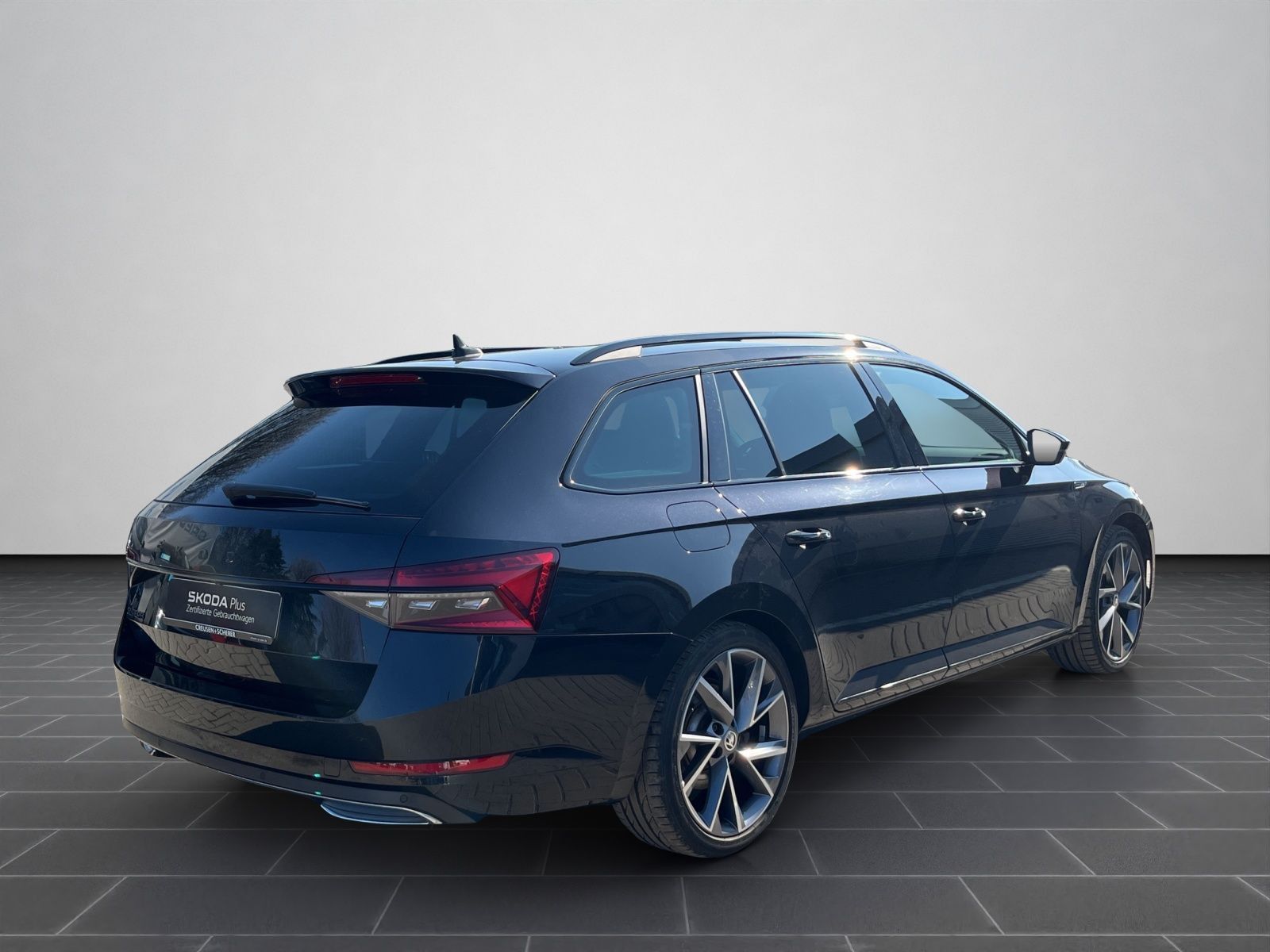 Skoda Superb - Bild 3