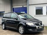 Volkswagen Touran Freestyle 1.4 *Klima*Tüv Neu - Volkswagen Touran aus 2010: Freestyle