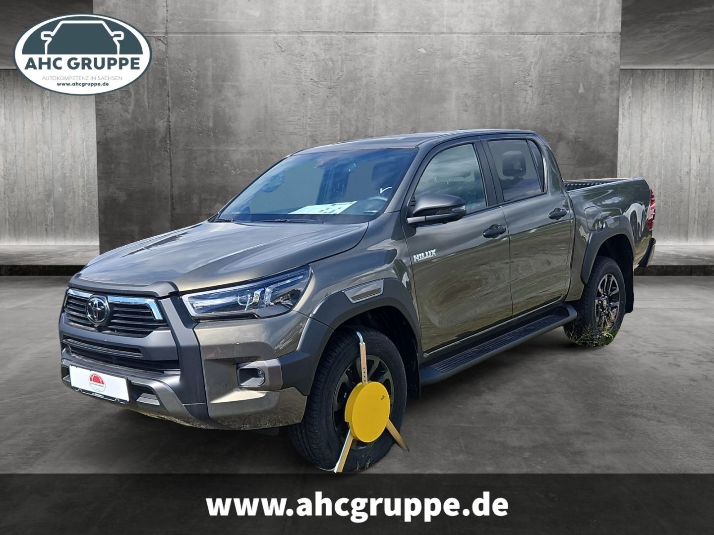 Toyota Hilux Double Cab 2.8 D-4D Invincible 4X4 6-Gang-