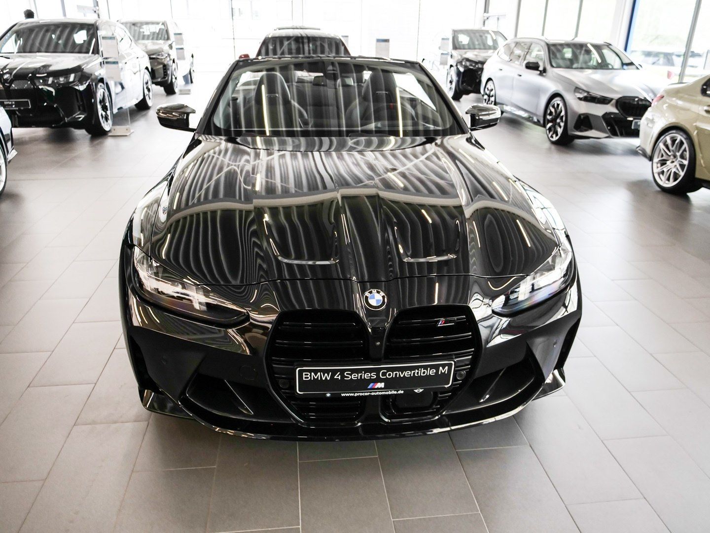 BMW M4 - Bild 3