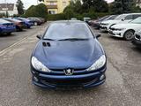 Peugeot 206 Cabriolet CC Platinum / LEDER / 01/26 TÜV / - Peugeot 206 in Nürnberg