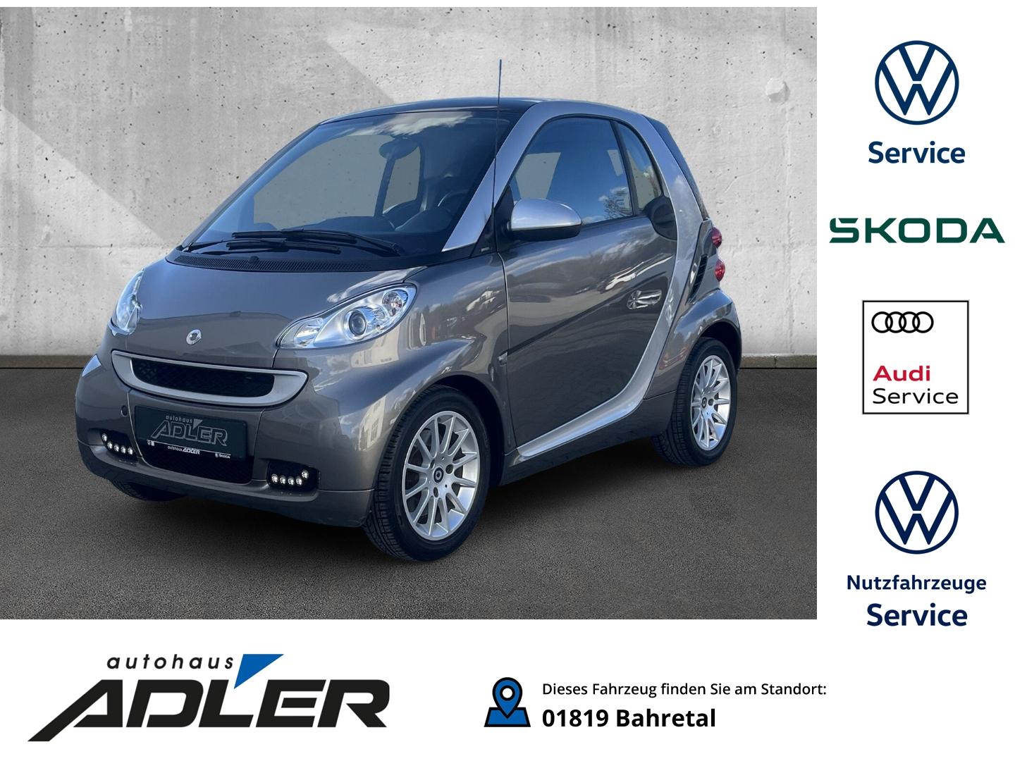 Smart fortwo coupe Micro Hybrid Drive 52kW NAVI LED