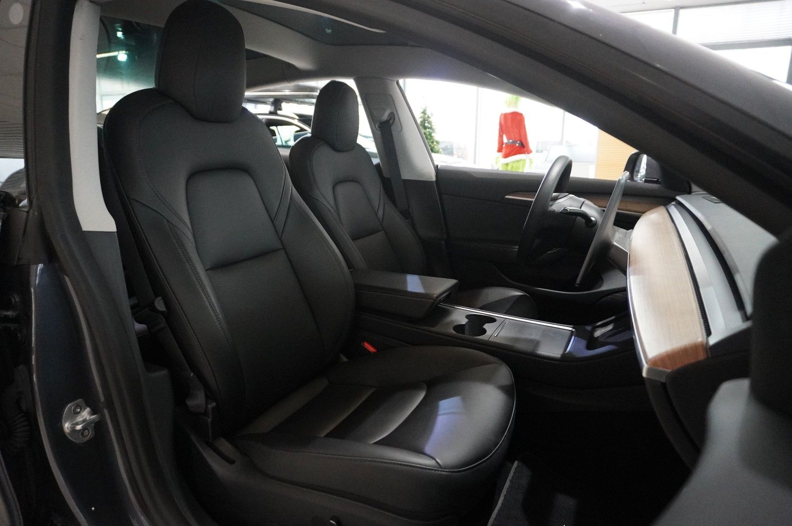 Fahrzeugabbildung Tesla Model 3 LONGRANGE DUAL-MOTOR NAVI/KAMERA/SH/PANO