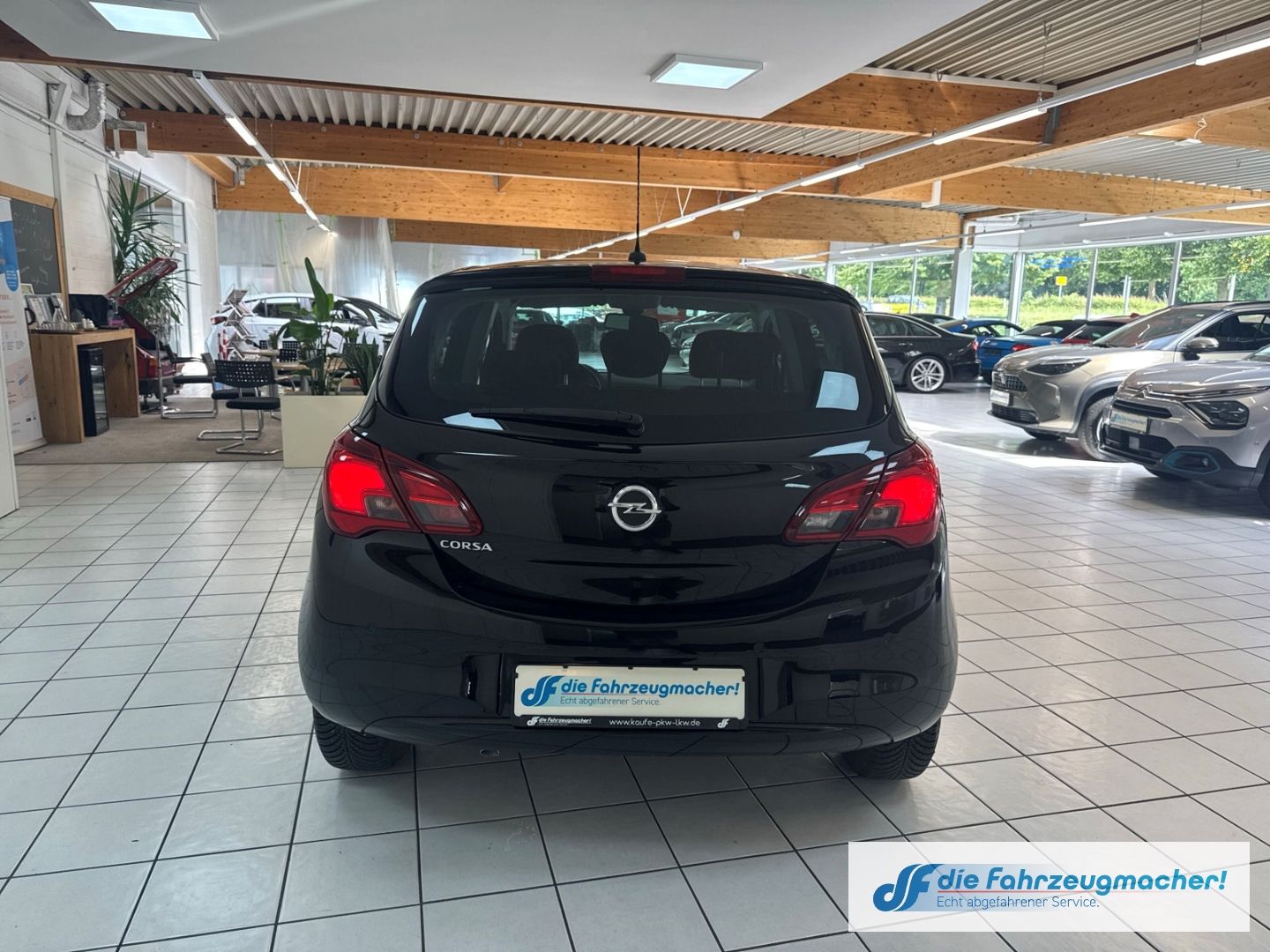 Fahrzeugabbildung Opel Corsa E Active Apple CarPlay Android Auto SHZ Le