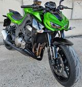Kawasaki Z1000 Reifen + TÜV neu Scheckheft wenig KM - KAWASAKI 1000 R