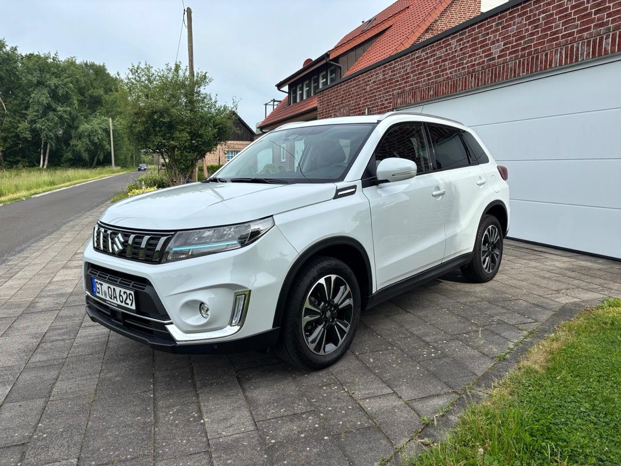 Suzuki Vitara Hybrid Comfort+ Allrad Automatik*