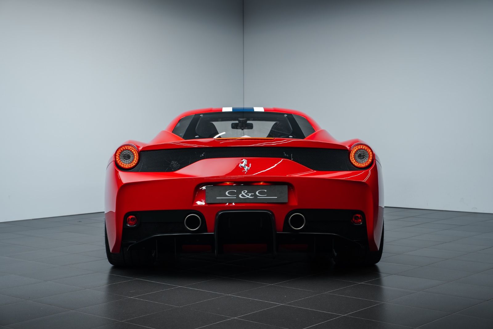 Fahrzeugabbildung Ferrari 458 Speciale LIFT/GARANTIE/SCHECKHEFT/UNFALLFREI