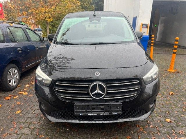 Fahrzeugabbildung Mercedes-Benz T-Klasse 180 CDI LED ALCANTARA KAMERA AUTOMATIK