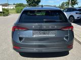 Skoda Octavia Combi 2.0 TDI DSG 4x4 STYLE STANDHEIZUNG - Skoda Octavia: Style