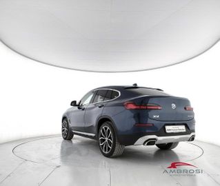BMW X4 - 4