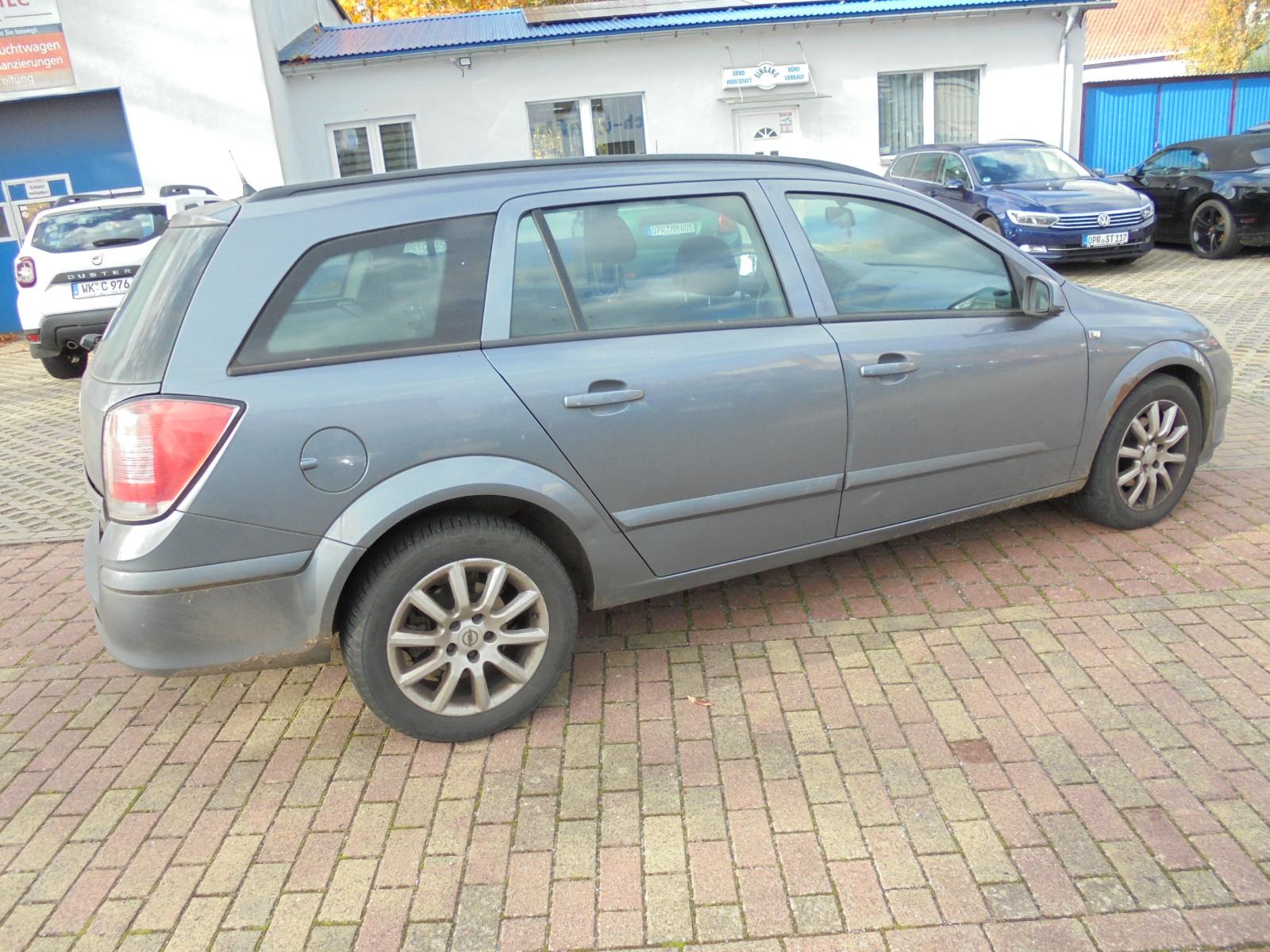 Opel Astra 2005 — photo 8