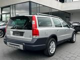 Volvo XC70 D5 AWD Momentum | Schalter | Leder - Volvo XC70: Momentum