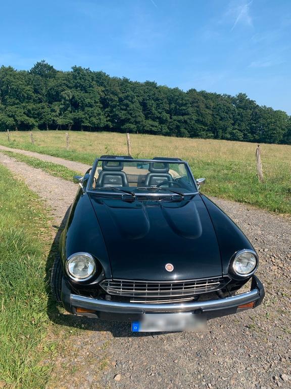 Fiat 124 Spider